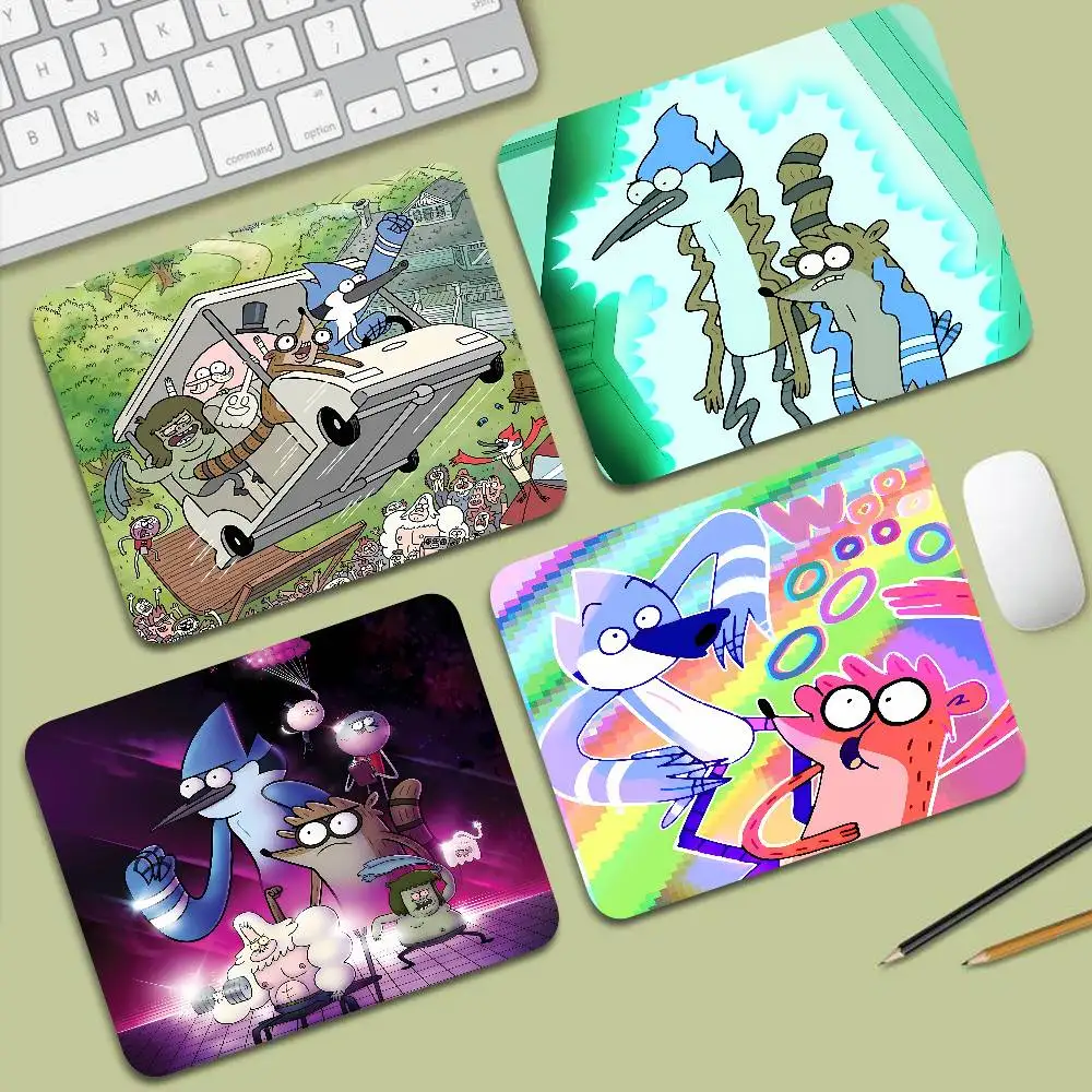 Mouse Pad Gaming Laptops Mousepad Gamer Carpet Keyboard Mat Desk Protector Anime Cartoon Mouse Pads Pop Cartoon R-Regular Show