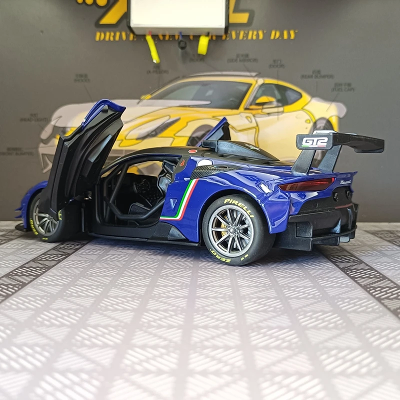 

Масштабная модель Maserati GT2 2023 для раллийных гонок (1:24) из сплава, с открывающимися дверями, подходит для коллекционирования и может быть подарен.