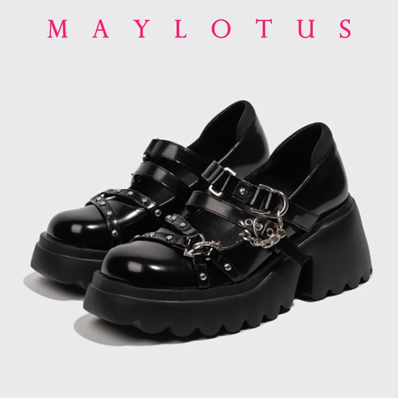 

2025 Sweet Heart-Shaped Buckle Lolita Shoes Women Patent Leather Platform Mary Janes Woman Metal Decoration Chunky Heels Pumps