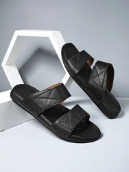 Men's breathable and fashionable leather sandals for outdoor wear, lightweight and versatile beach slippers for men