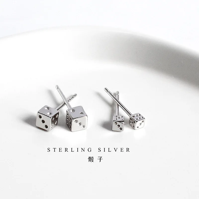 Unique S925 Silver Dice Stud Earrings for Women with Fashionable and High-End Design