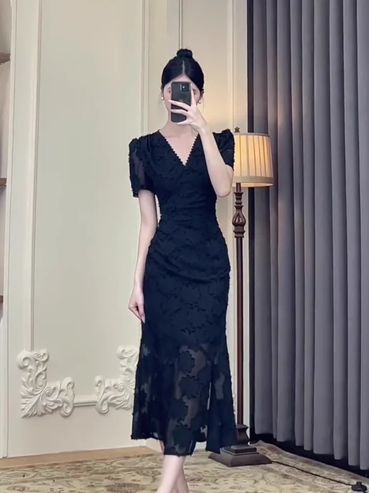 

Новое летнее женское платье Hebe Style с V-образным вырезом, силуэт «рыбий хвост», приталенное, черное, длинное, с завышенной талией, для повседневной носки, с коротким рукавом