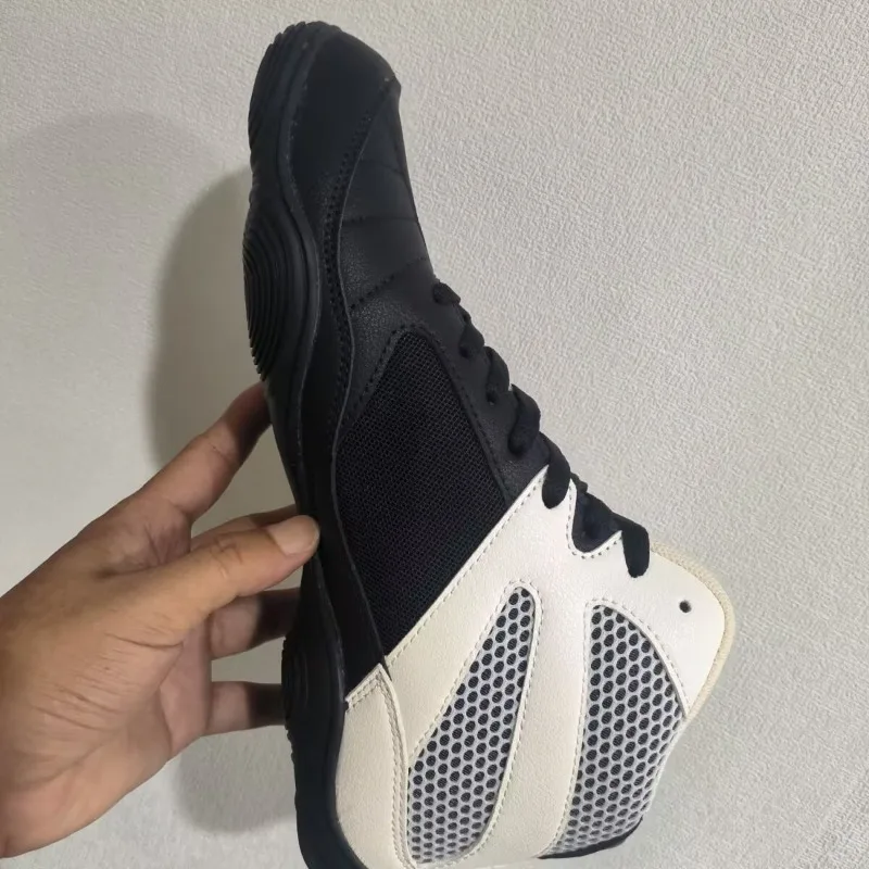 Luxury Brand Wrestling Shoes Mesh Breathable Boxing Shoes Comfortable Indoor Sports Shoes Good Quality Gym Training Shoe For Men
