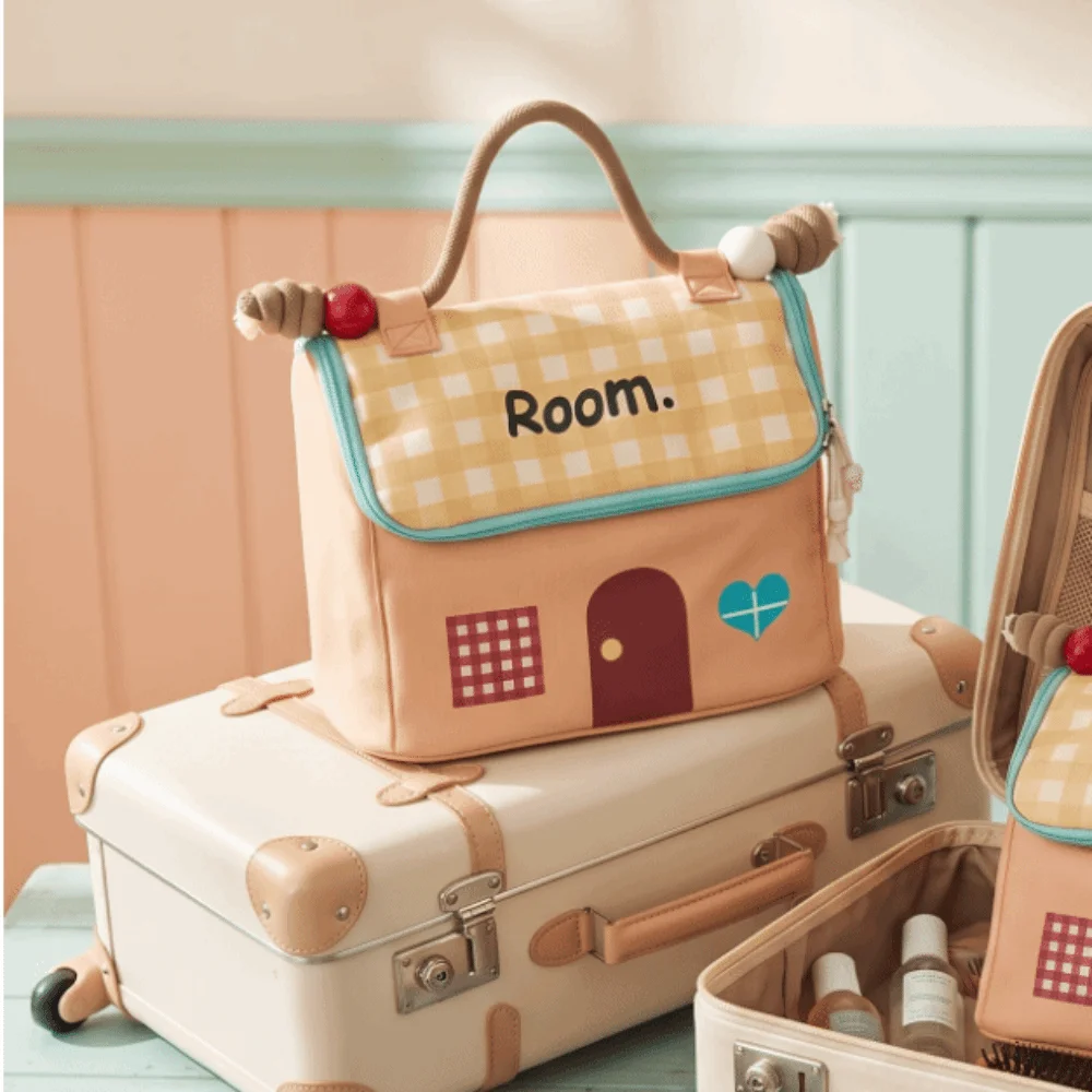 Stylish Large Capacity Makeup Bag House Shape Handheld Cosmetic Bag Waterproof Cartoon Storage Bag Outdoor Use