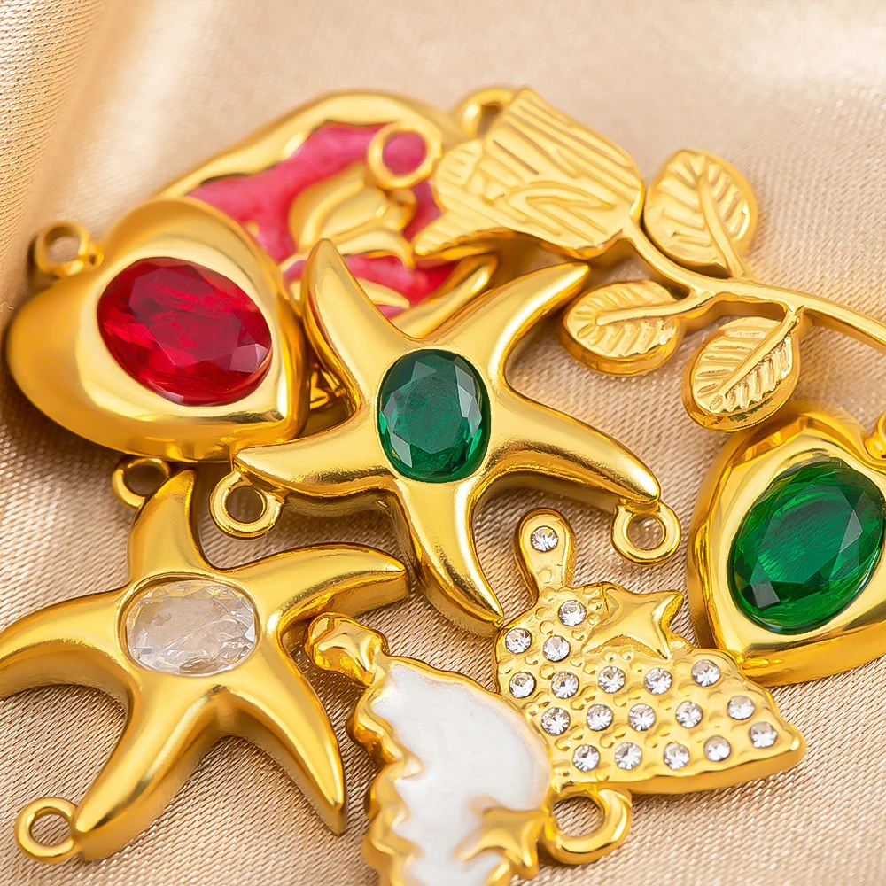 

2pcs Stainless Steel Flower Pendants Zircon Heart Star Butterfly With Diamond Charms for Jewelry Making DIY Bracelet Accessories