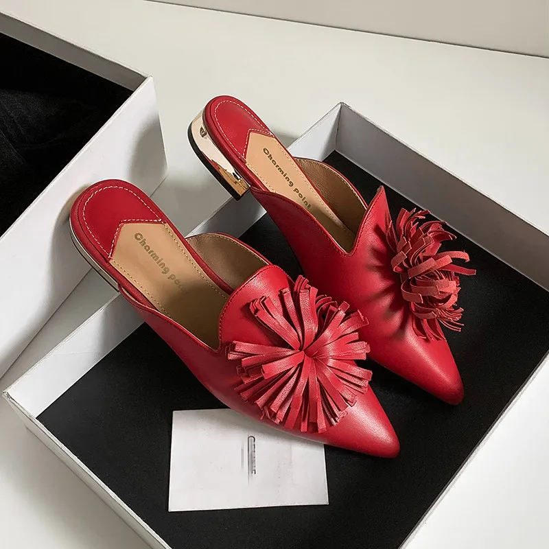 

MKKHOU Fashion Women's Shoes New High Quality Genuine Leather Tassel Flower Pointed Mules Shoes Sandals Summer Women's Slippers