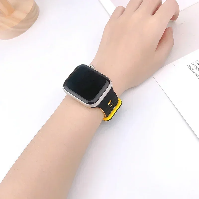 Sport Band For Apple Watch Ultra 9 8 7 6 SE 5 Soft Silicone Lightweight Bracelet Strap For iWatch 38MM 40MM 42MM 44MM 45MM 49MM