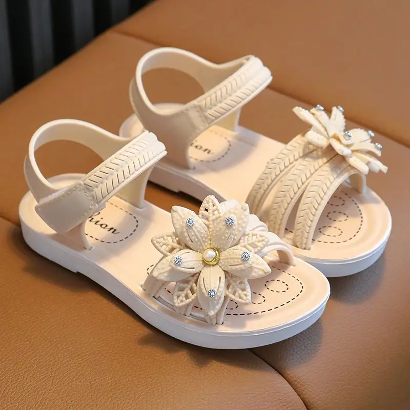 New Summer Cute Flower Aged 2-8 Children Slippers Soft Goodly Sandals For Girls Non-slip Seabeach Flip Flops Kids Princess Shoes