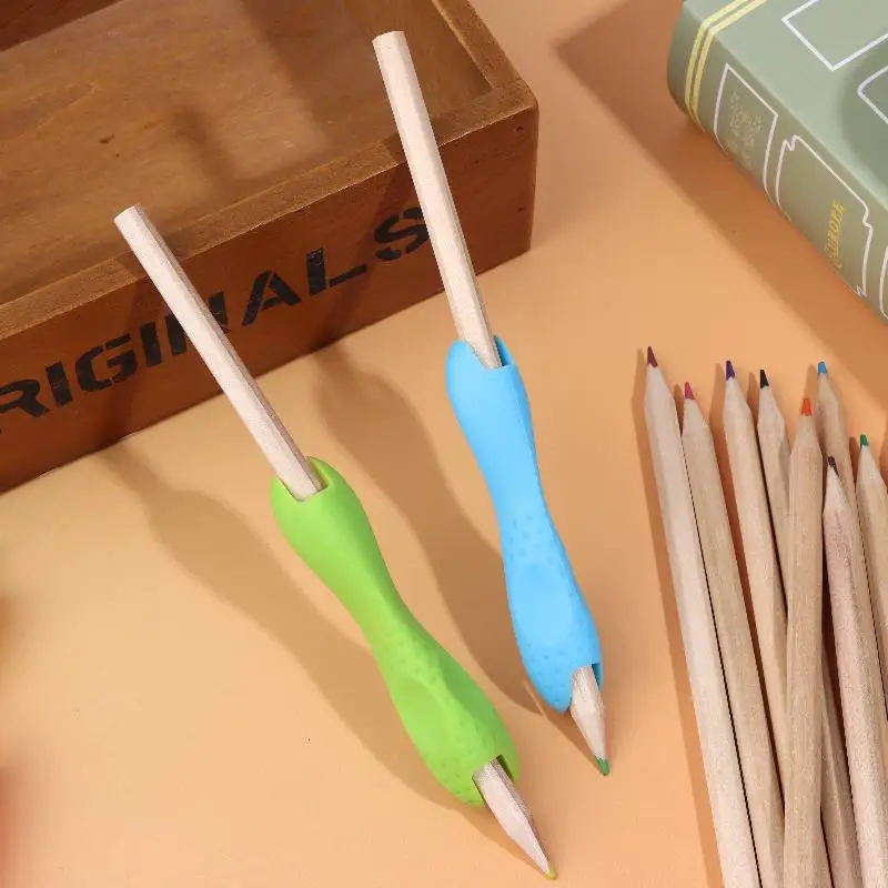 

For Kids Adult Writing,Enhances Grip Control,Writing Tools For Beginners Ergonomic Pen Grip Writing Aid Grip Pencil Holder Grip