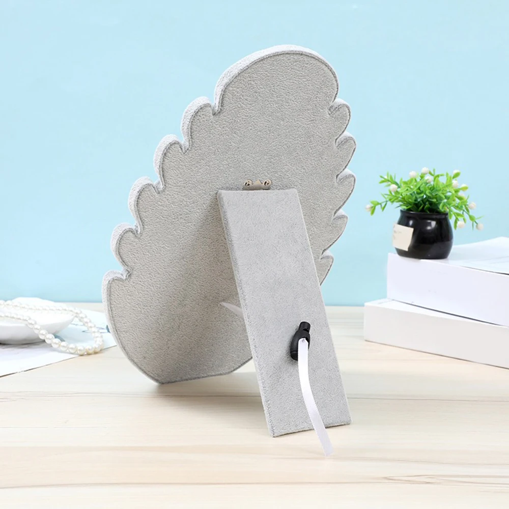 Jewelry Display Stand Flame Plate Necklace Display Stand Organizing Fashion Accessory Holder for Jewelry Necklaces Storage