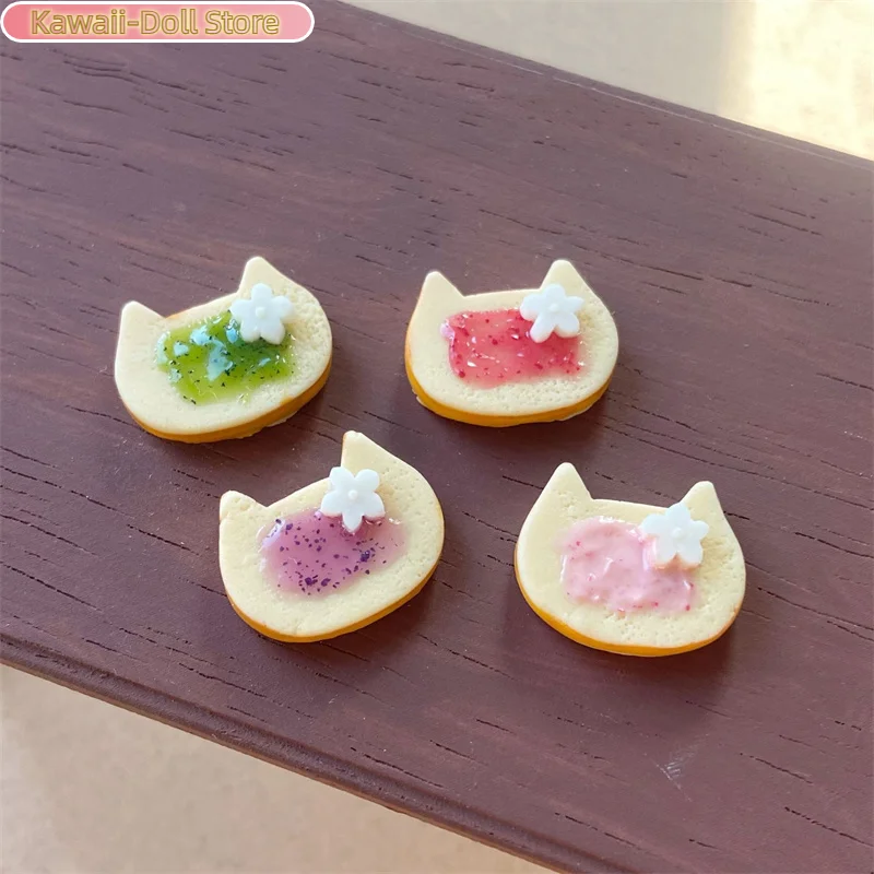 1 Piece New Dollhouse Miniature Food Simulated Cat Jam Toast Bread Model For Doll Accessories