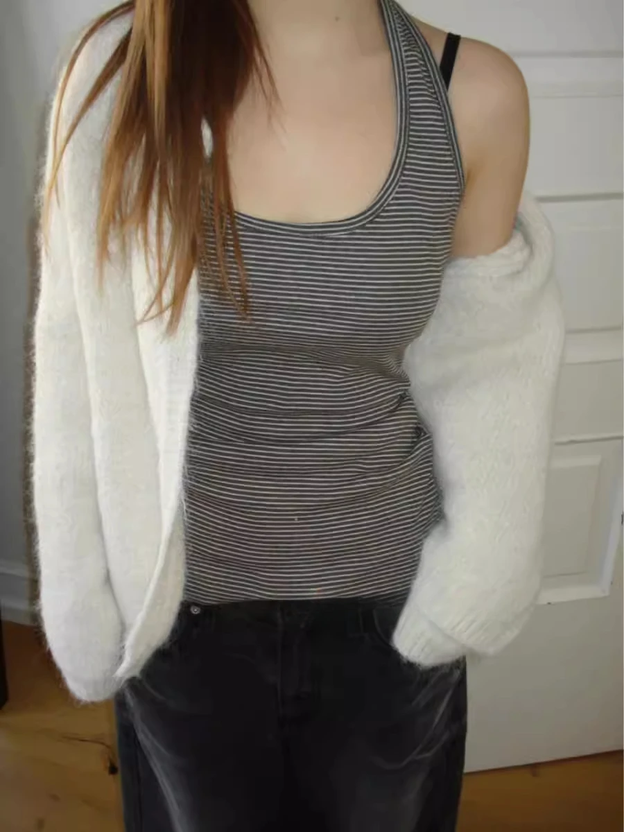 

Striped Slim Fit U-neck Halter Top Sexy The Spice Girls Simple All Match Bottom Vest Spring Summer New Casual Tank Top Women