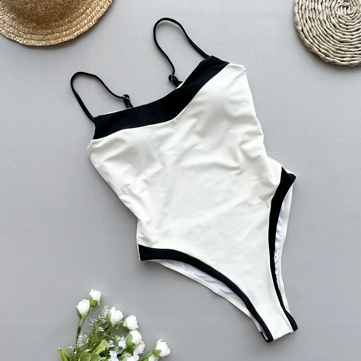 

2024 Sexy Splicing Solid High Leg Cut One Piece Swimsuit Women Swimwear Female Monokini Padded Bather Bathing Suit Swim