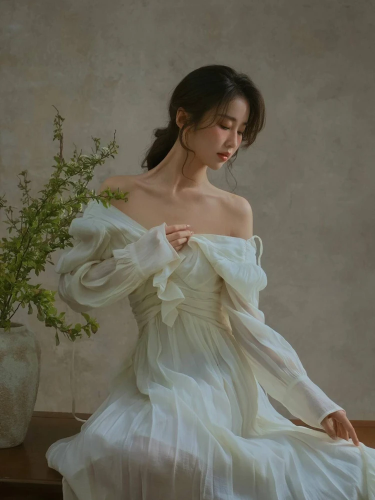 

Retro Chilly Feeling Girl's Dress Photography Atmosphere Sensation New Chinese Style Theme Photo Shoot Costume Women's Fashion