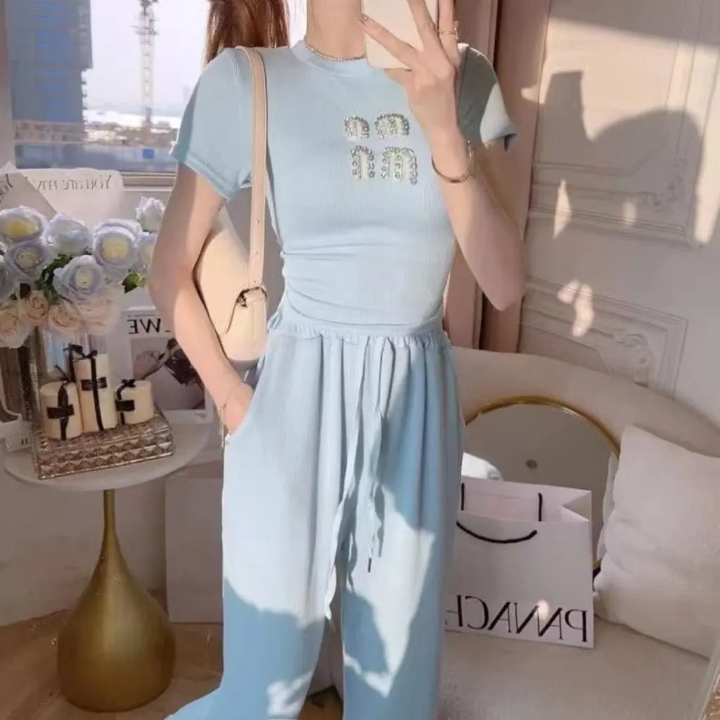 

Women's Skirt Suit Set Casual Fashionable Two-Piece Outfit Combo