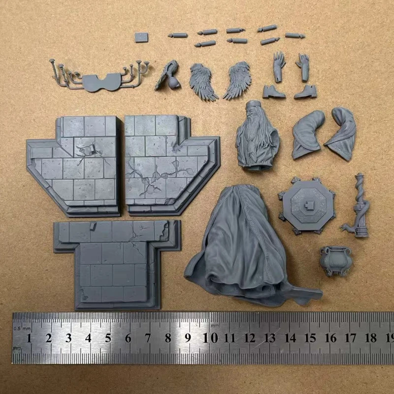 1/24 Scale Resin Figure Assembly Model Kit Old Magician Fantasy Adventure Miniature Toy Unassembled and Unpainted 3D printing