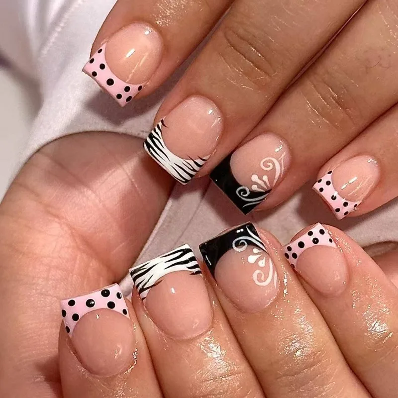 

24PCS Zebra Stripes Pink French False Nails Simple Black Polka Dots Short Square Press on Nails Full Cover Wearable Sweet Nails