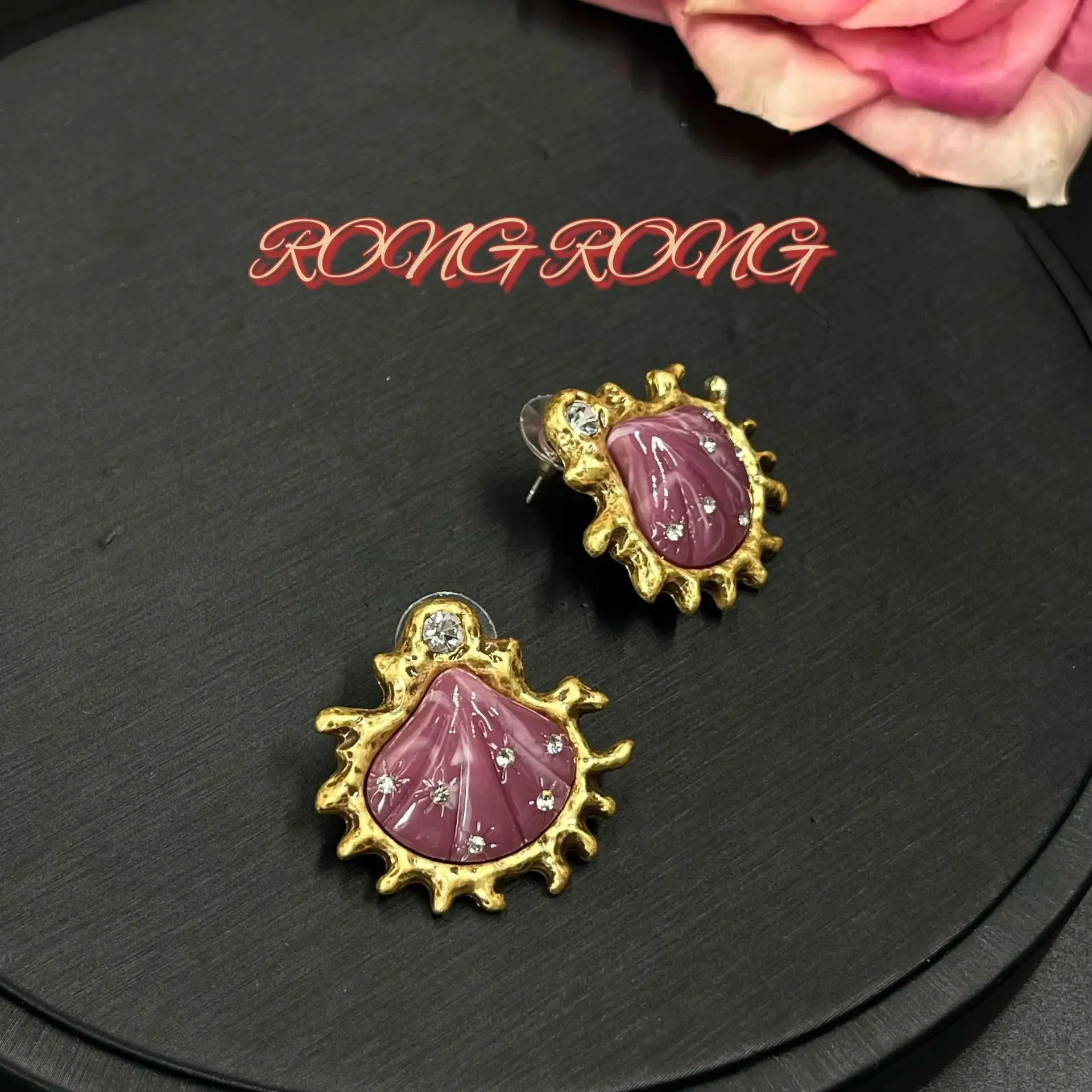 European and American Retro Vintage Gold-plated Flame Purple Shell Earrings Antique Earrings image 3