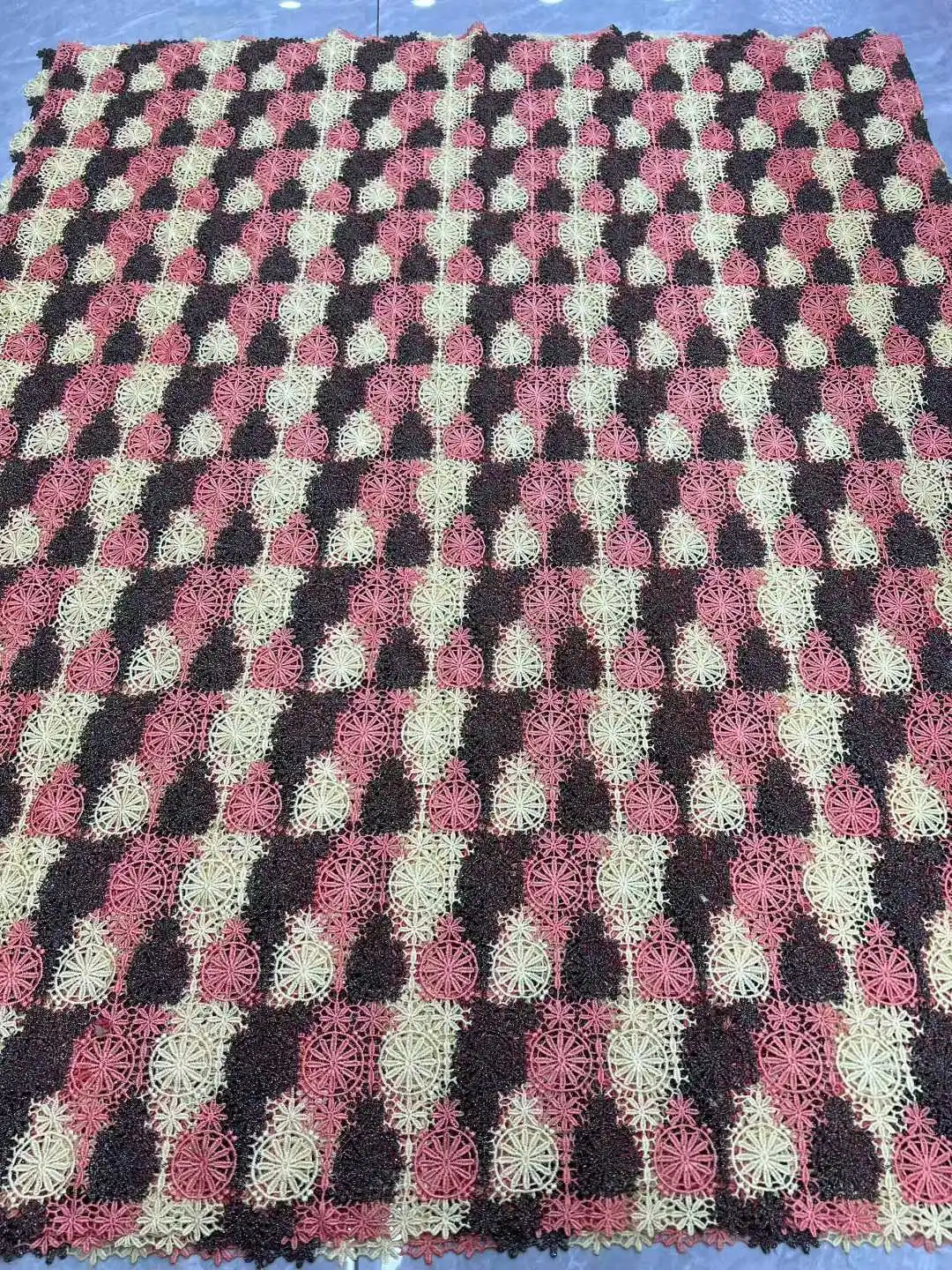 Kain Guipure Afrika Baru 2025, Kain Chantilly Asoebi Prancis, Kain Renda Larut Air Berkualitas Tinggi untuk Gaun Pesta SZ1518