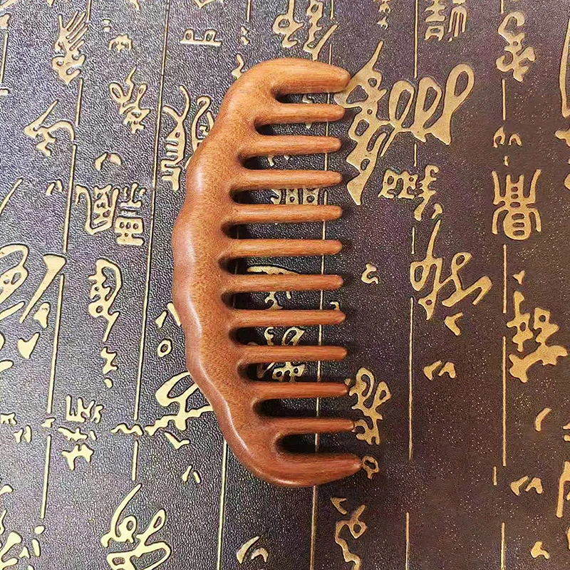 Natural Sandalwood Hair Combs Anti-Static Wooden Comb Massager Serration Tooth Detangle Sandalwood Comb Hair Care Household Gif