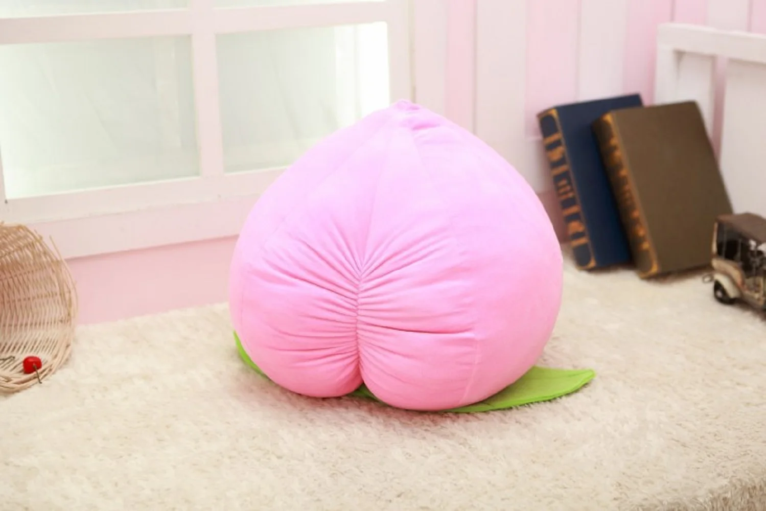 new creative plush peach toy cute small simulaiton peach doll gift about 30cm