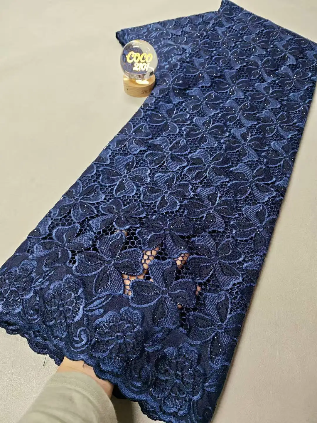 

2026 High Quality African Nigerian Tulle Lace Fabric Embroidery Sequins French Guipure Fabric for Party/Wedding Dresses 5 Yards