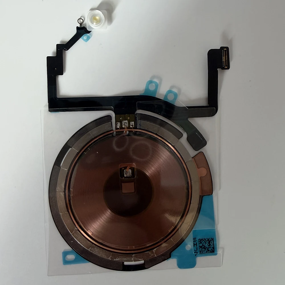 OEM Kabellose Ladespule NFC-Antenne Ersatzteil mit LED-Blitzlicht Flexkabel für iPhone 14 15 16 Plus Pro 17 Pro Max Ersatzteile
