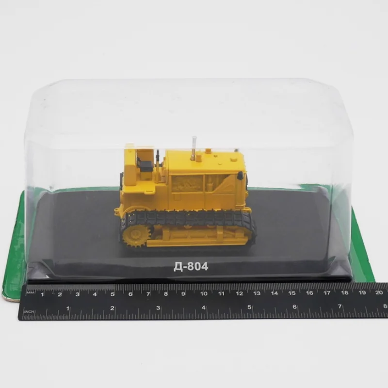 

IXO Diecast 1:43 Scale Alloy D-804 Track Tractor Model Finished Product Simulation Toy Collection Gift Static Display