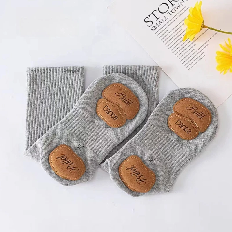 Носки для современных танцев, детские профессиональные носки средней длины для танцев йоги, противоскользящие балетные носки из трех частей для упражнений