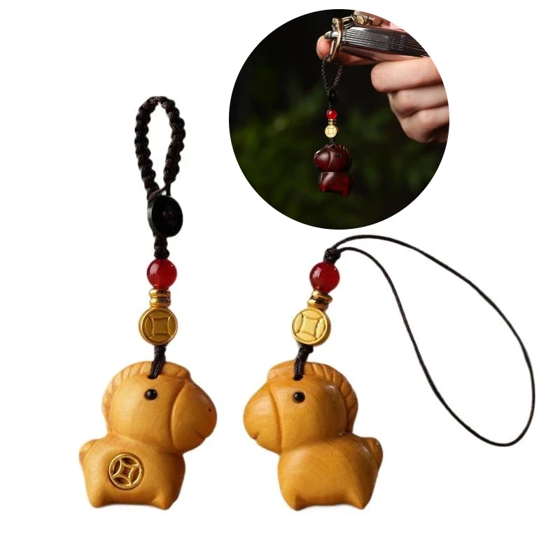 1pc criativo sândalo cavalo pingente chaveiro ano do cavalo corrente do telefone móvel mochila pendurado decoração presentes de ano novo