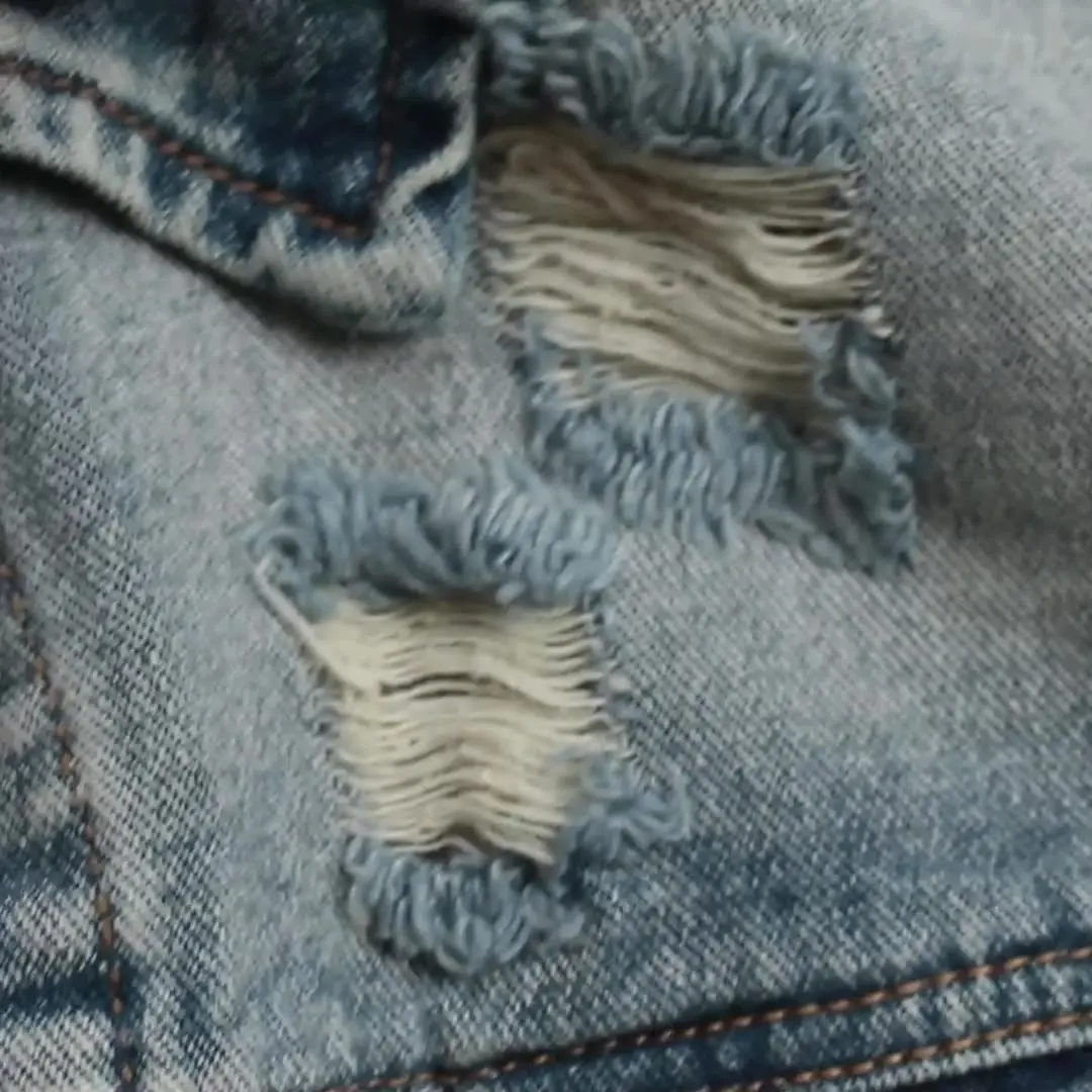 

Spring and Autumn Men's Denim Jacket Washed and Whitened Ripped Loose Coat Trendy Punk Style with Visible Stitching Design