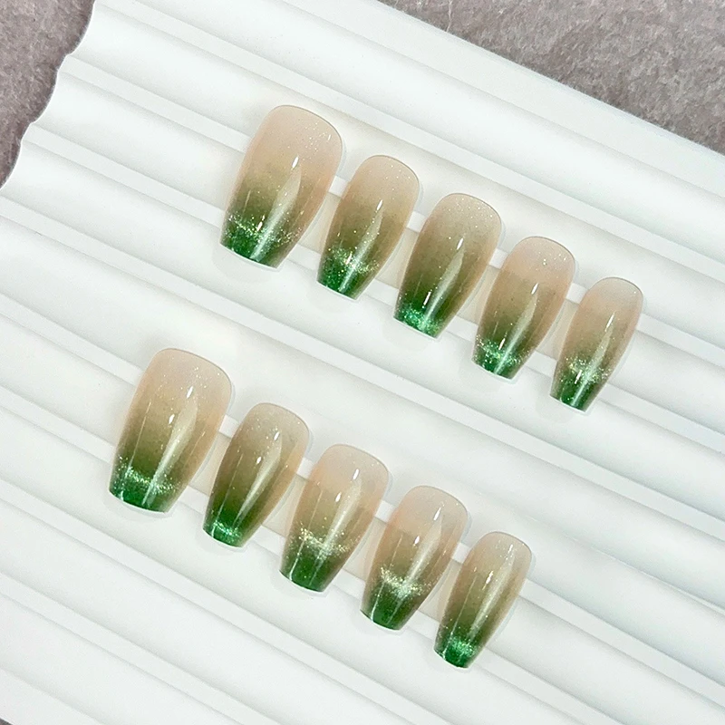 Faux ongles de longueur moyenne, nickel é parfait vert, ballet, nail art, à presser, design à paillettes, œil de chat, couverture complète
