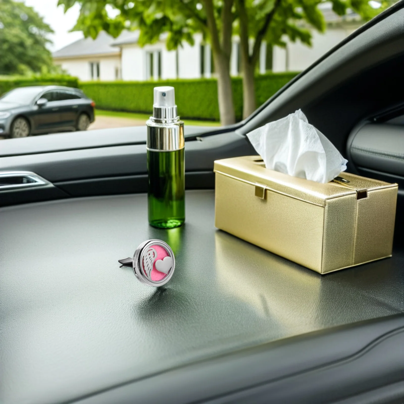 

1Set Car Air Freshener Vent Clip Stainless Steel Essential Oil Diffuser Cotton Pads Reusable Car Vent Decoration Aroma Diffuser