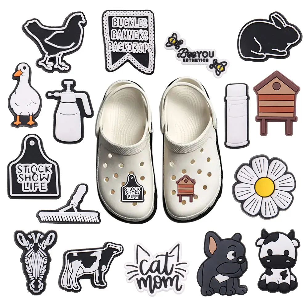 Mix 50PCS PVC Farm Animal Stock Show Life Kawaii Chicken Dog Cat Cow Duck Rabbit Shoe Charms Accessories Fit Shoess Bracelets