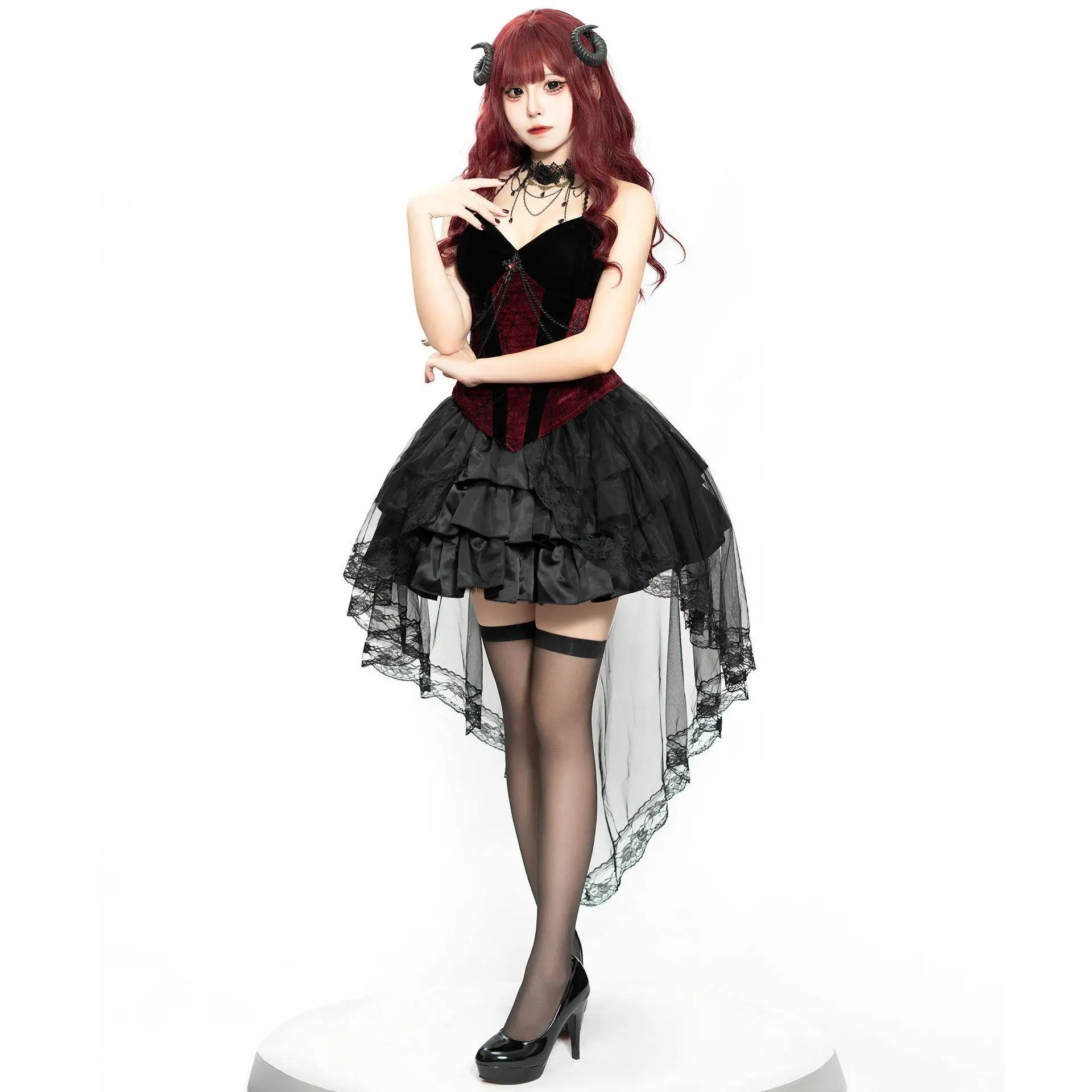 ชุดคอสเพลย์สไตล์โกธิคสำหรับวันฮาโลวีน ชุดแม่มดปีศาจ กระโปรงลูกไม้ สำหรับการแสดงบนเวที แฟชั่นผู้หญิง แบบดั้งเดิม...