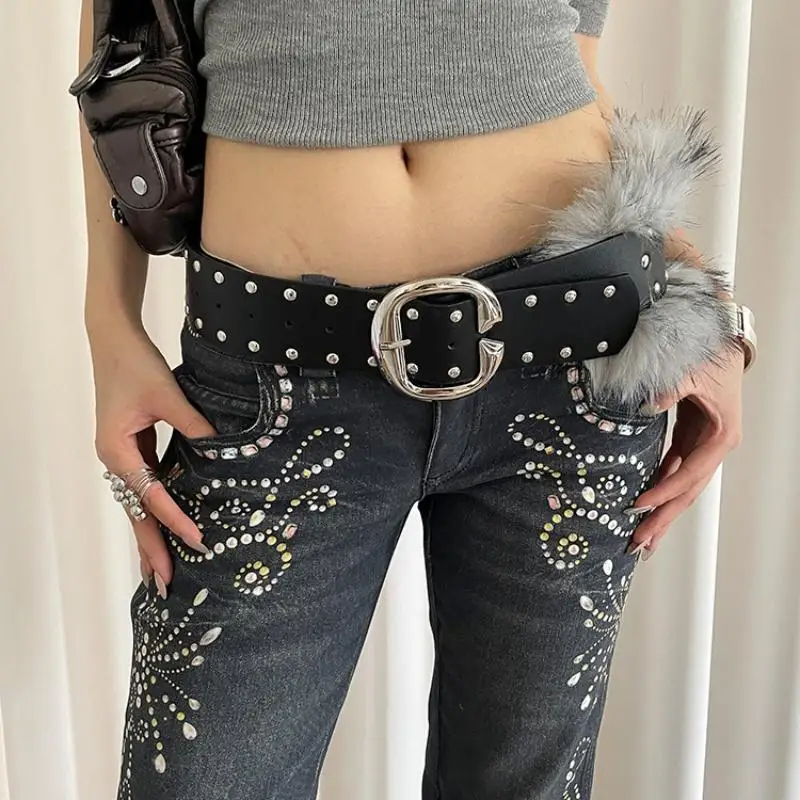 حزام عريض من الفرو المزخرف الفاخر للنساء، حزام خصر برشام ذو مظهر عتيق مع تنورة جينز #6