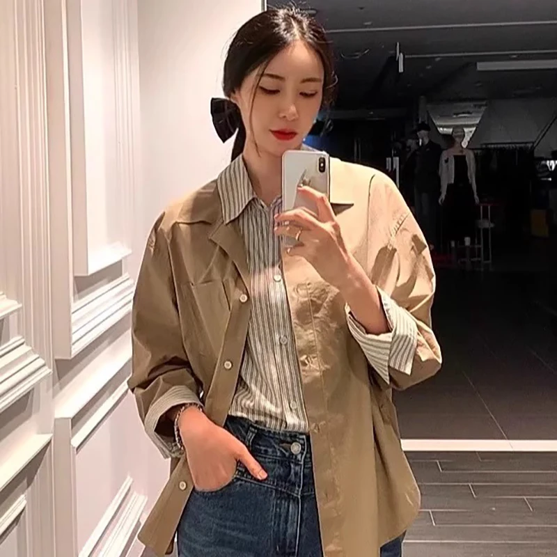 

Faionable Striped Double Layer Fake Two-Piece irt Women's Casual Loose Fit Long Sve Button up Spring irt