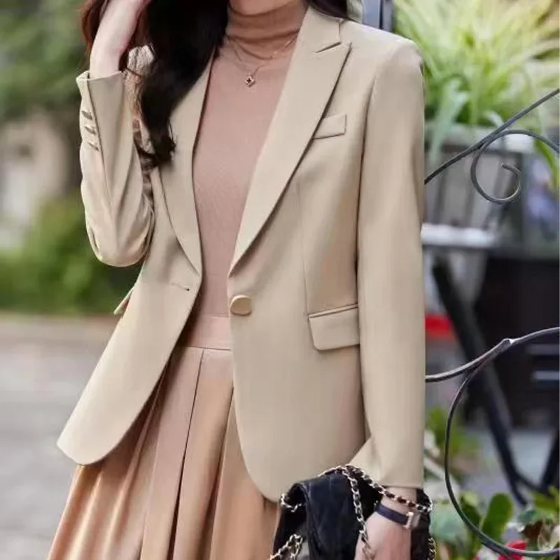 New Autumn 2024 Single Breasted  Fit Suit Jacket with Feminine Temperament Commuting Texture Casual Apricot Color Suit for Women