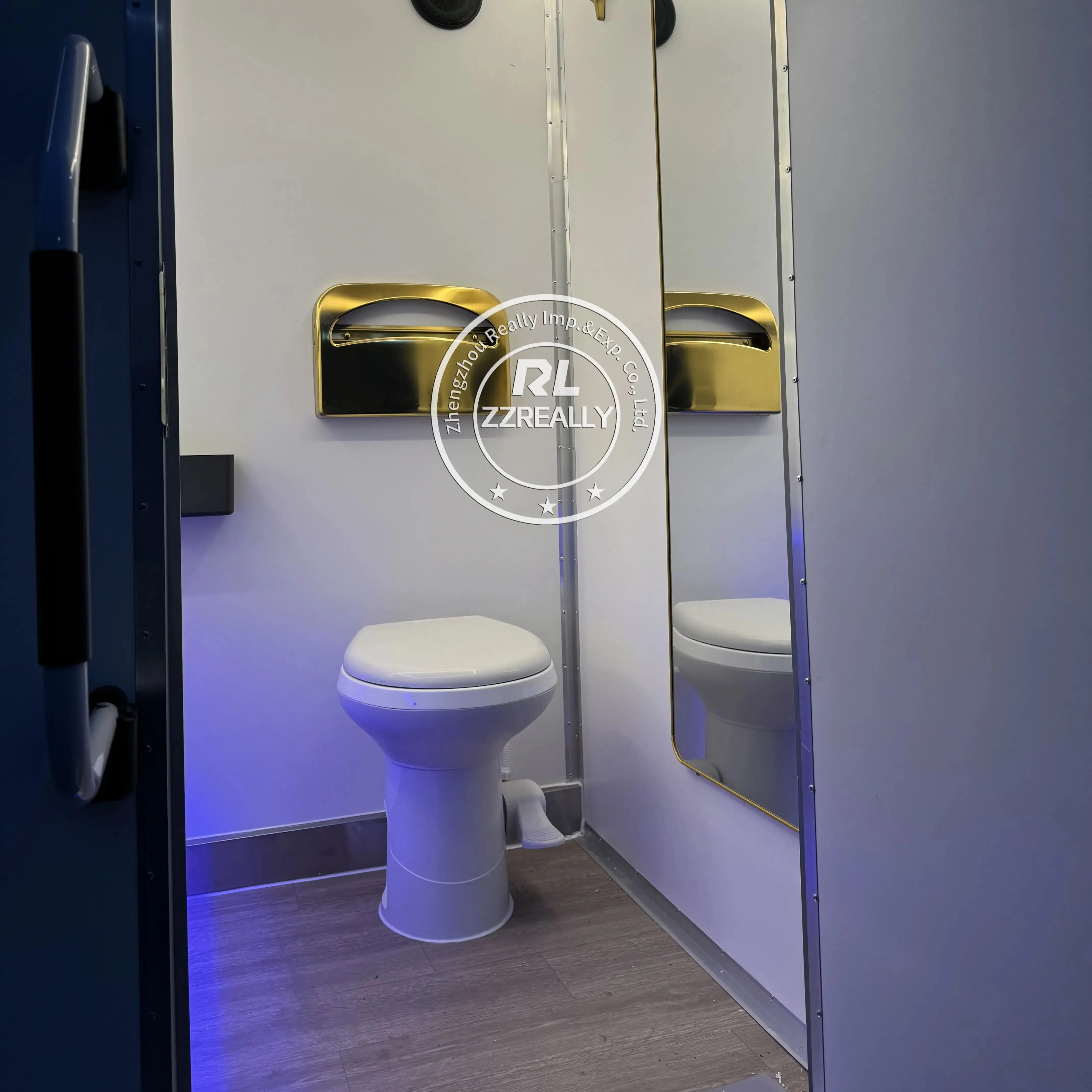 屋外キャンプ用ポータブルバスルームシャワー、移動式公共トイレ、豪華レストルームトレーラー、セルフクリーニングトイレルーム