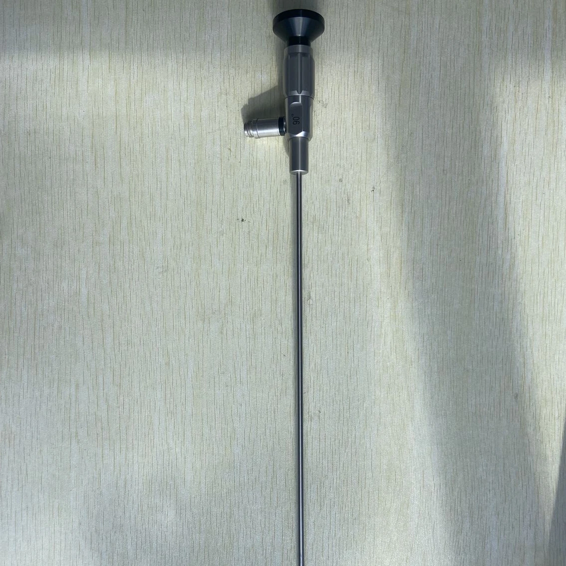 

Rigid Endoscope Otoscope with 3.9mm Probe Lens, 90 Degree Side View, 340mm Working Length, Surgical Optic Instruments