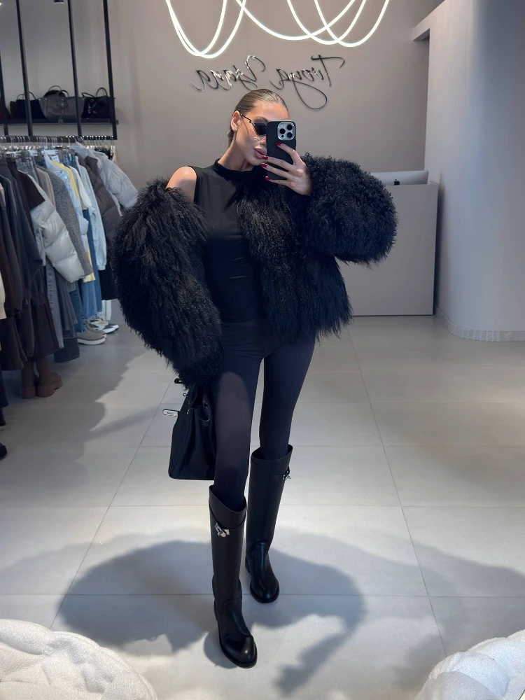 معطف نسائي قصير من الفرو الصناعي أنيق بدون ياقة وأكمام طويلة سترة دافئة فضفاضة موضة شتاء 2025 Y2k سترات خارجية عالية الشارع