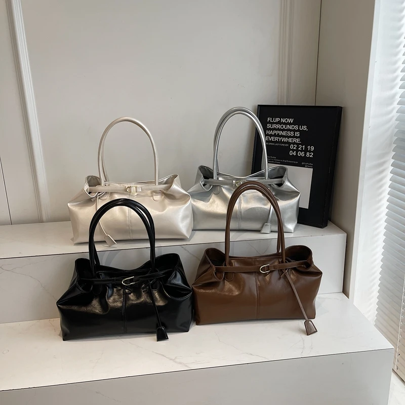 حقائب يد نسائية من Leftside 2025 موضة ربيع فاخرة جديدة للسيدات حقائب يد جلدية فضية كبيرة حقائب كتف عصرية للسيدات #5