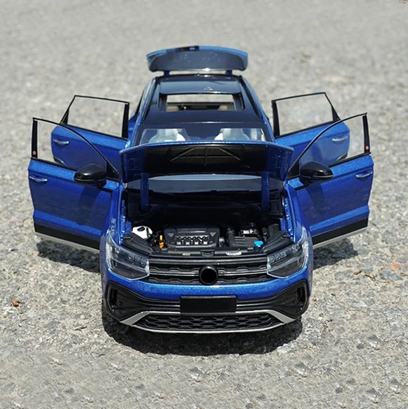 1/18 New Tharu 2023 SUV Metal Diecast Model Car Blue Simulation Display Collection Ornaments Boy Toys Hobby Gifts