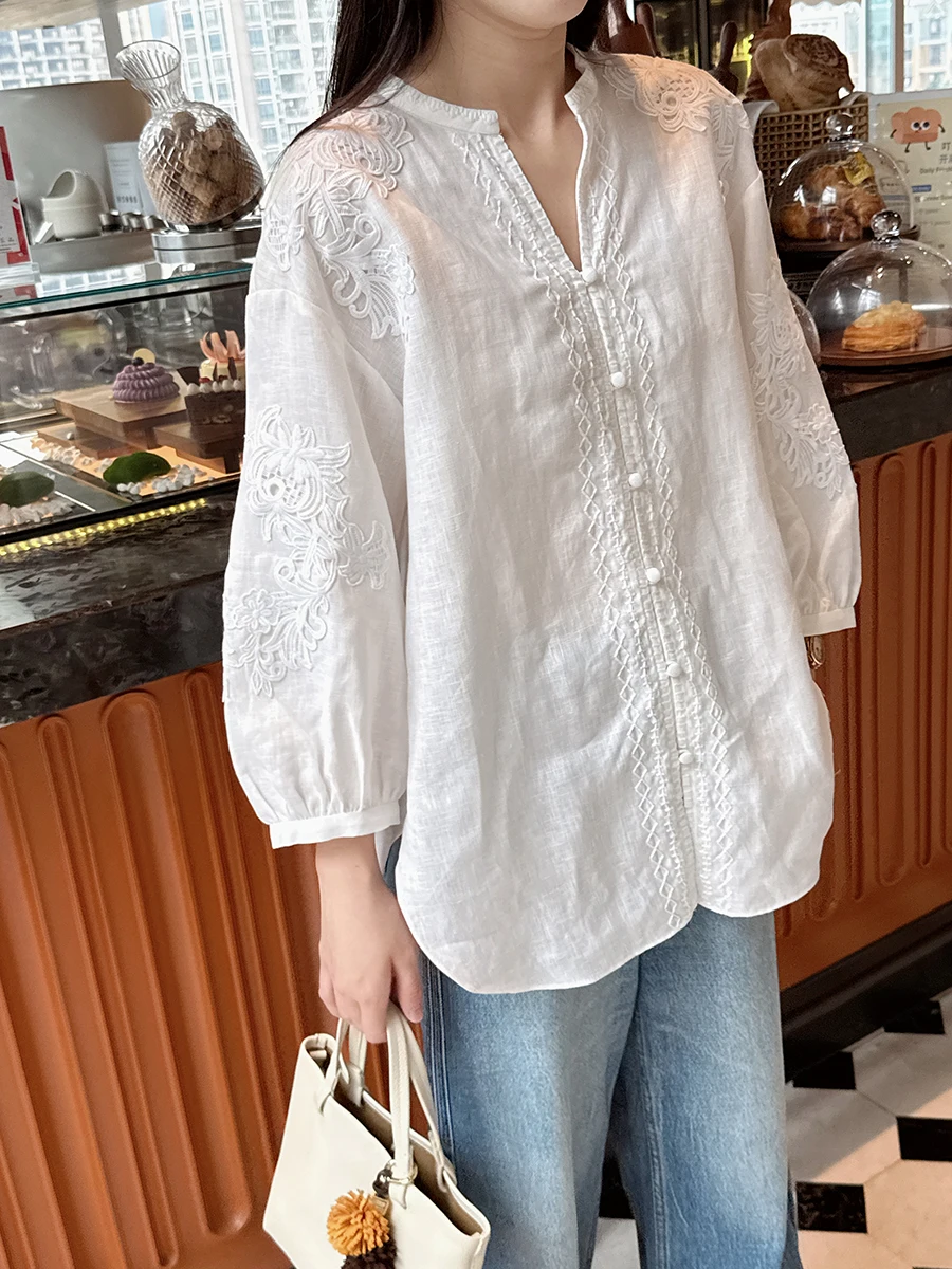 

Женская рубашка Holiday Mood из плотного льна с V-образным вырезом, вышивкой и восьмиманжетками, свободного кроя, дышащая, комфортная, приятная к телу