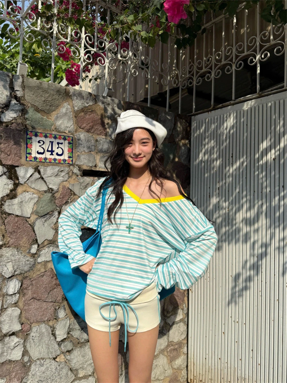 Loose Casual Vacation Style Striped V-neck Long Sleeve Sun Protection Top Summer Daily Simple Versatile Women's T-shirt Top