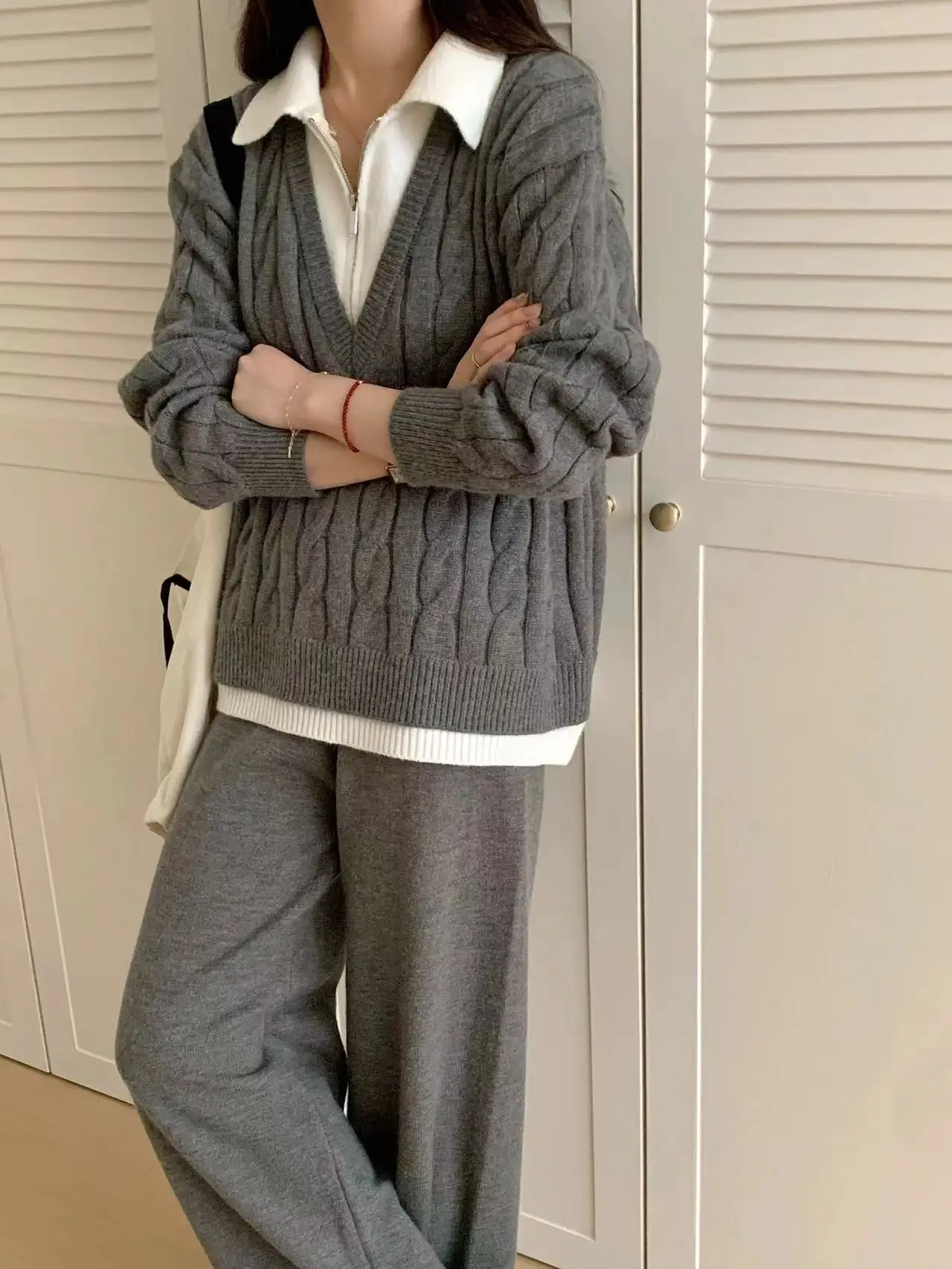 

Пижама для женщин, вязаный комплект из двух предметов, однотонный свитер, комплект с длинными рукавами, искусственный многослойный пуловер, полный лавой широкий брюки, осень