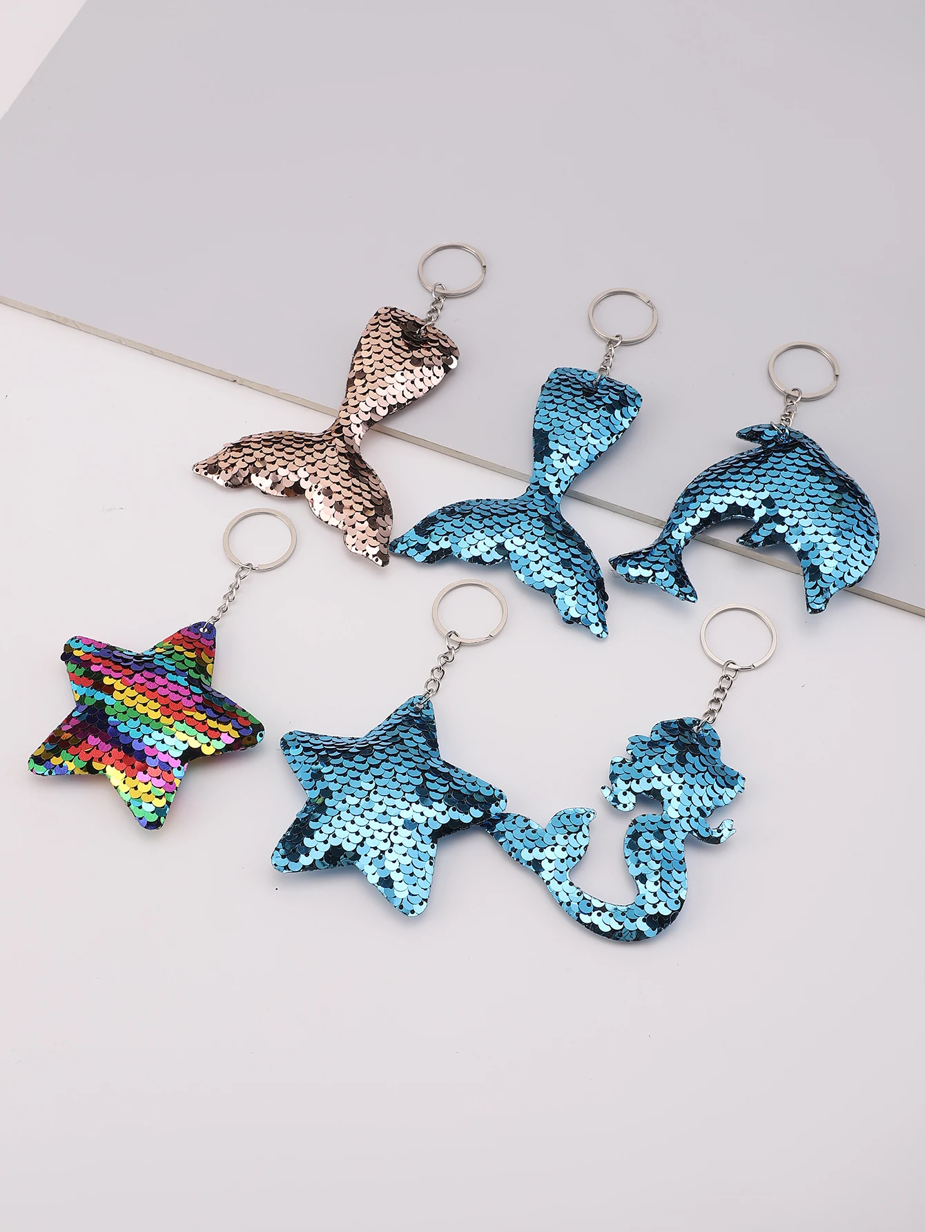 19pcs Glitter Reversible Sequins Mermaid Tails Keychain Cute Cartoon Bag Key Chain Keyring Ornament Bag Purse Charm Accessories