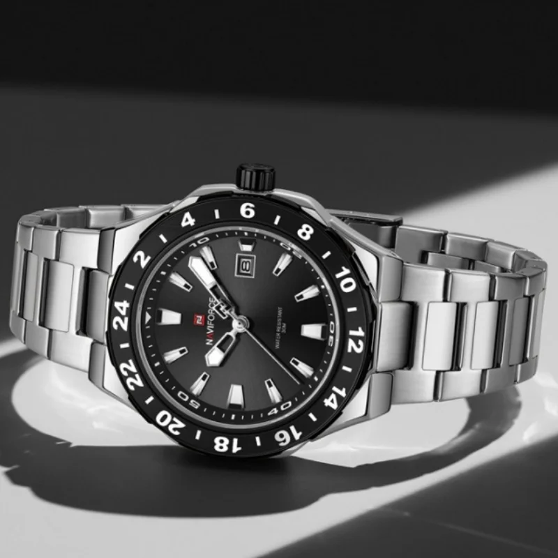 NAVIFORCE 9249 New 2025 Men's Quartz Watch Classic Waterproof Calendar Night Light Clock Steel Strip Business Men's Watch reloj