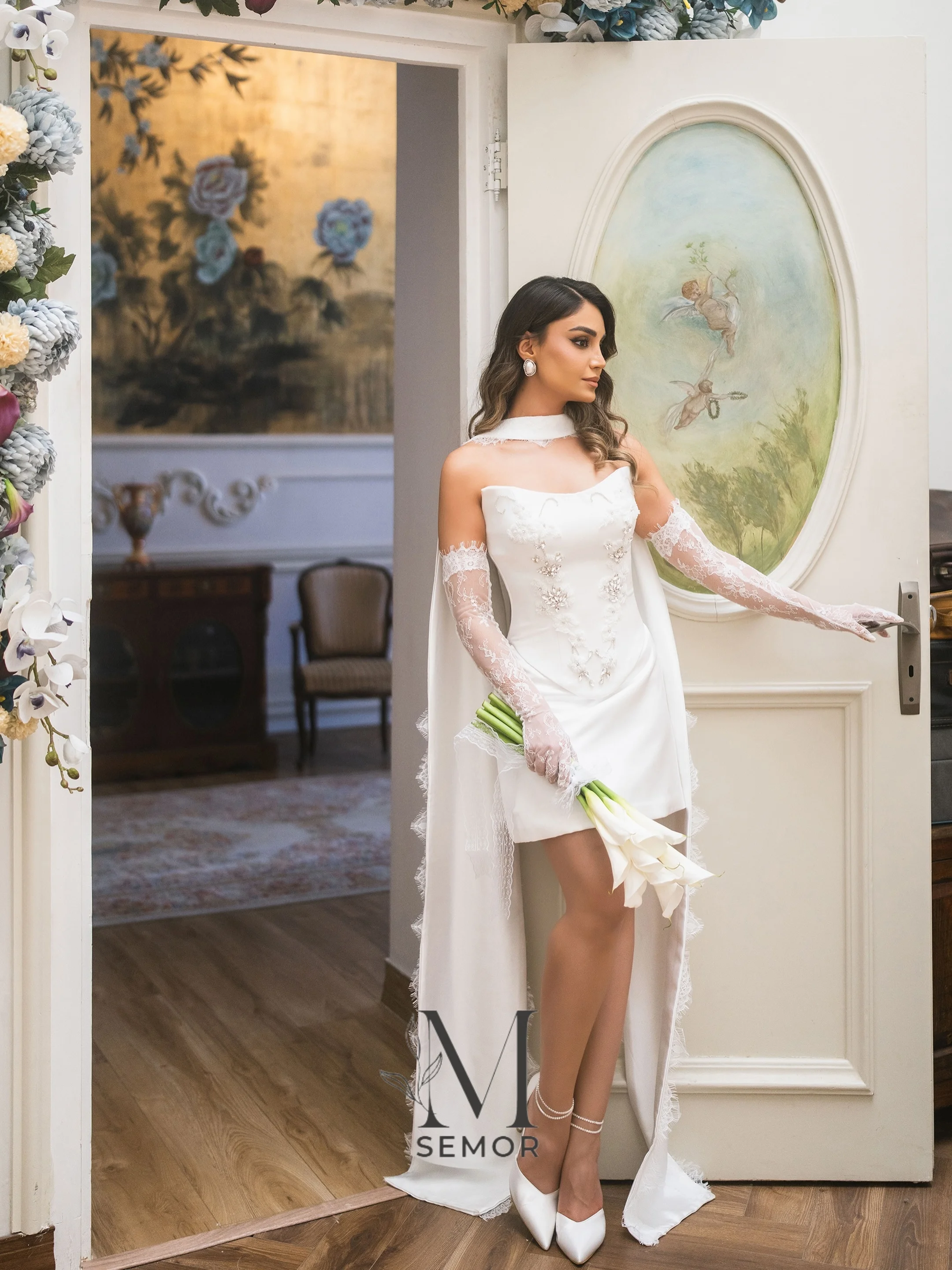 Semor Customized Off White Strapless Sleeveless Short Wedding Dress with Scarf 2026 Stain Sparkly Crystal Mini vestido de novia