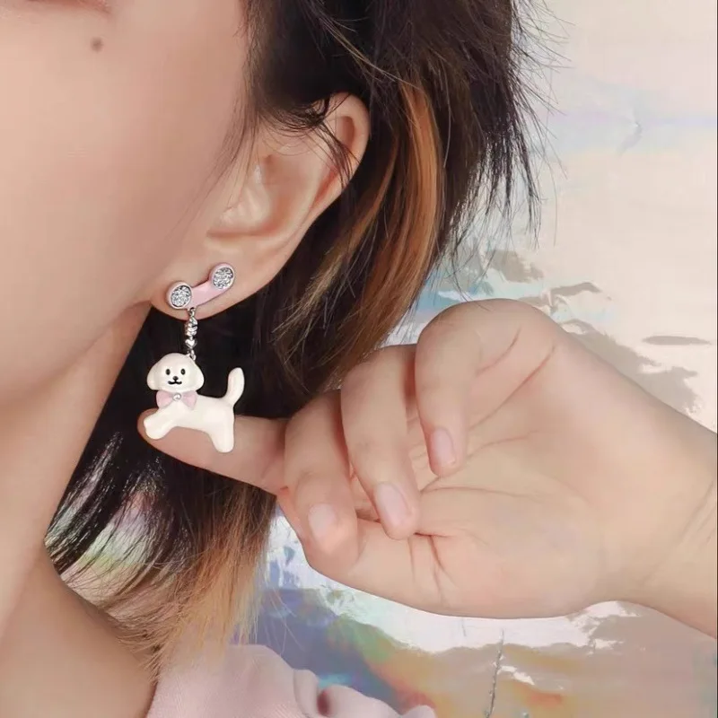 HUANZHI Cute Cartoon Phone Puppy Earrings Playful Quirky Jewelry for Women Kids Simple Creative Stud Earrings 2024 New